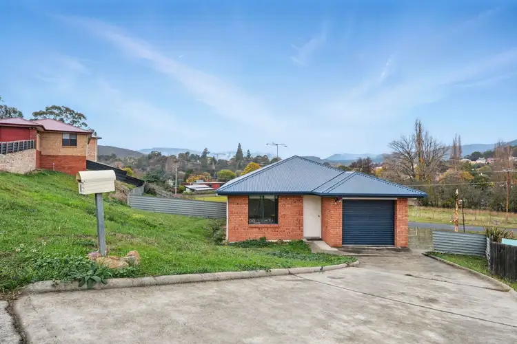 7 Craw Street, New Norfolk TAS 7140