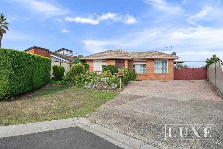 10 Eildon Court, Meadow Heights VIC 3048
