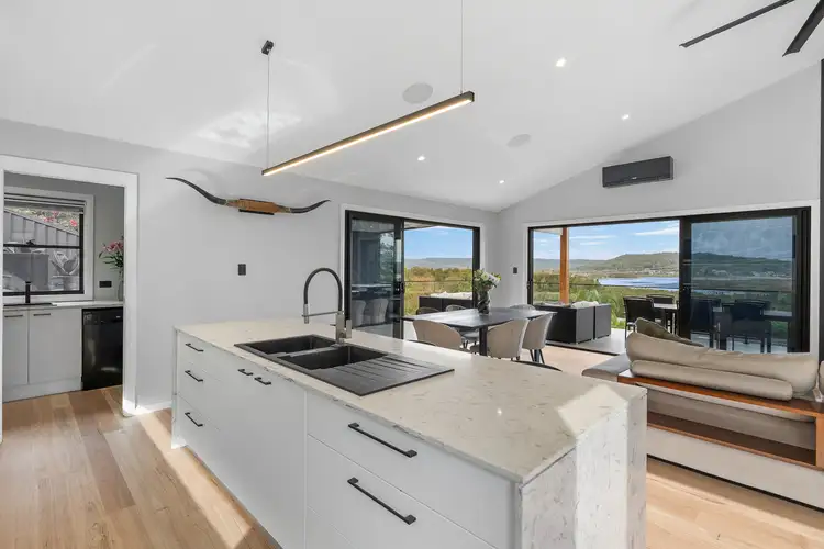 Fifth view of Homely house listing, 37 Treeview Place, Saratoga NSW 2251