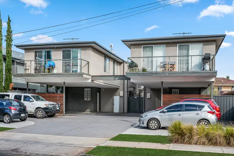10/2A Selway Street