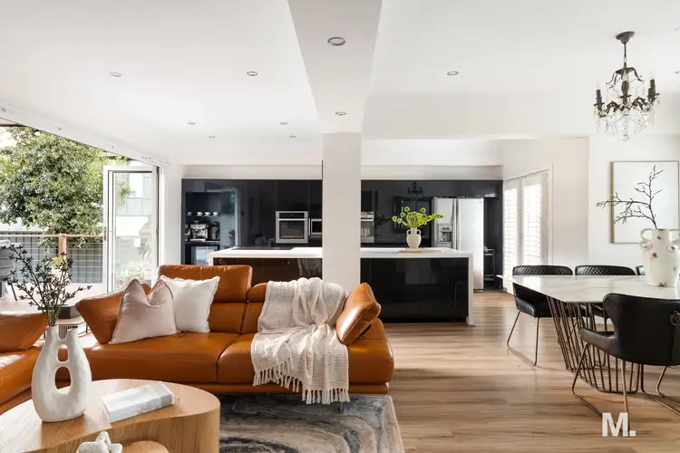 Fifth view of Homely house listing, 33 Fenacre Street, Strathmore VIC 3041