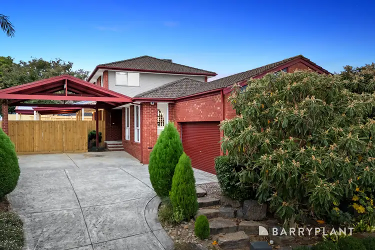13 Markhill Place, Knoxfield VIC 3180