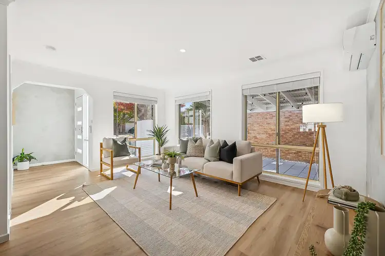 Sixth view of Homely house listing, 2 Sonder Close, Palmerston ACT 2913