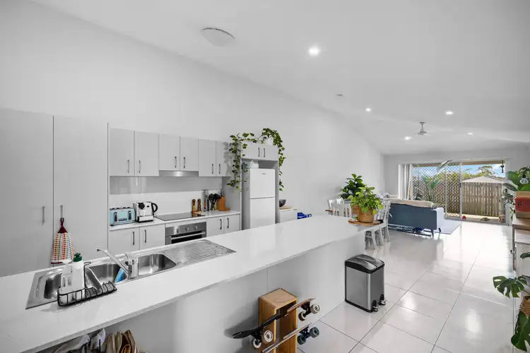 2/35 Wilderness Circuit, Little Mountain QLD 4551