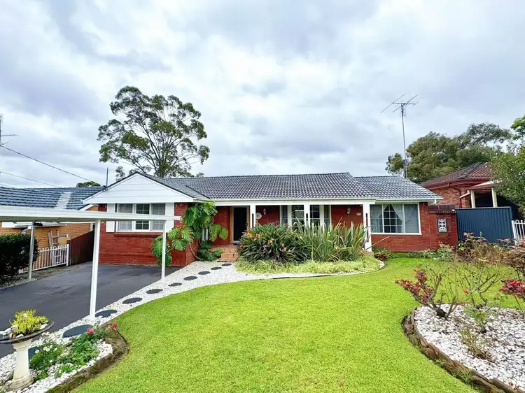 3 Roseneath Place, Baulkham Hills NSW 2153