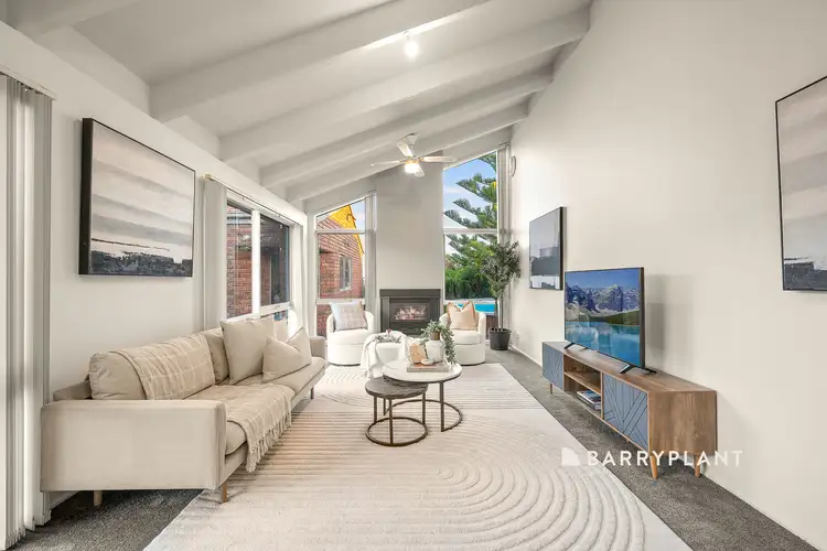 11 Van Court, Narre Warren VIC 3805