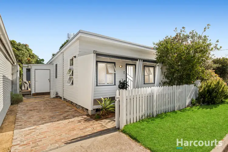 14 Watson Street