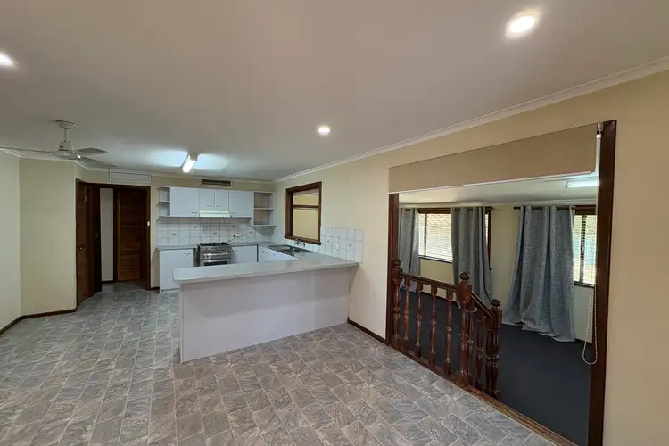Fifth view of Homely house listing, 29 Grant Street, Dalwallinu WA 6609