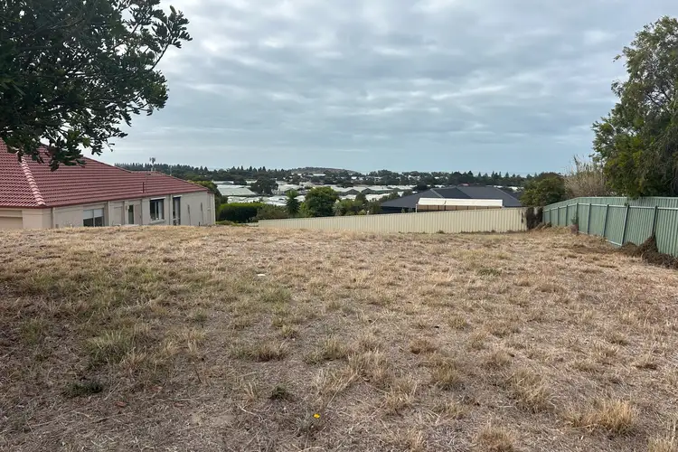 19 Rymill Avenue, Encounter Bay SA 5211