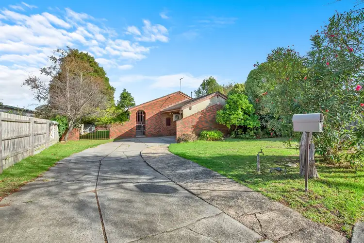 4 Alcon Court, Langwarrin VIC 3910