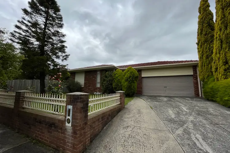1 Jacinta Court, Doveton VIC 3177
