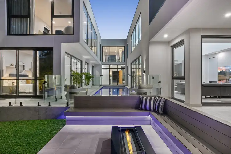 24 Woodhill Street, Castle Hill NSW 2154