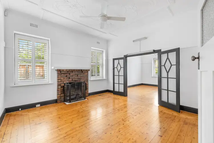 Sixth view of Homely house listing, 2 Columban Avenue, Strathmore VIC 3041