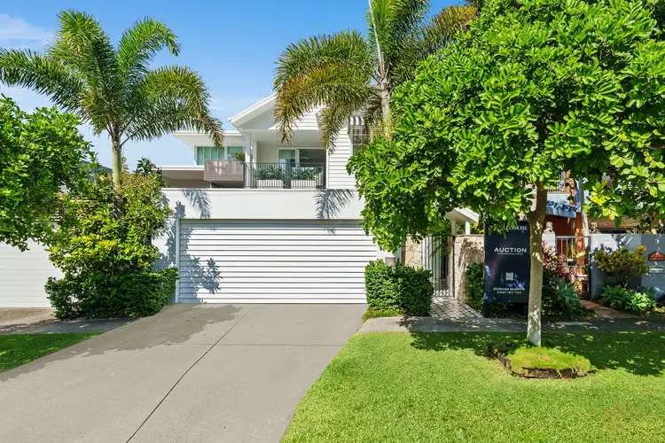 16 Sunbrite Avenue, Mermaid Beach QLD 4218