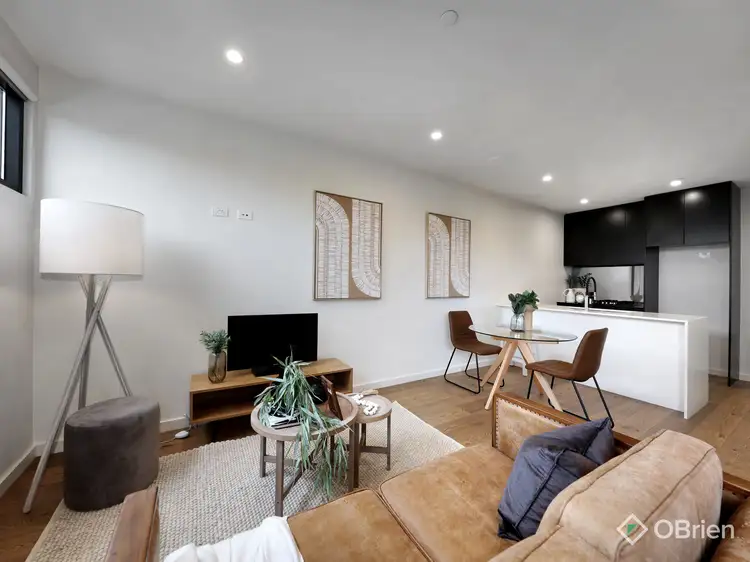 215/11-19 Hall Street, Cheltenham VIC 3192