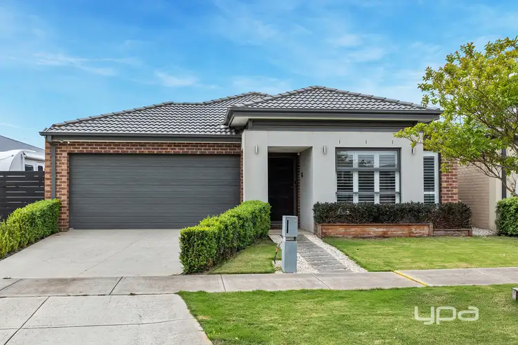 10 Nightingale Street, Fraser Rise VIC 3336