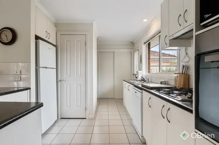 Sixth view of Homely house listing, 7 Mahonia Court, Ferntree Gully VIC 3156