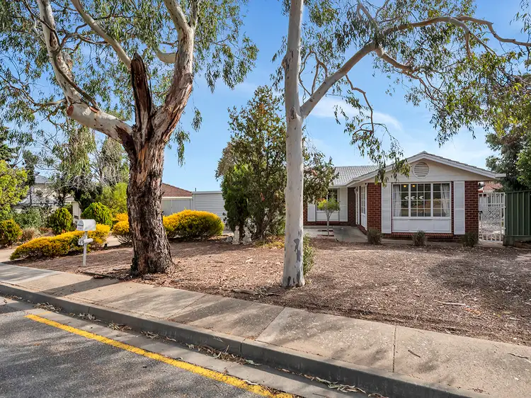 1 Cherub Street, Hallett Cove SA 5158