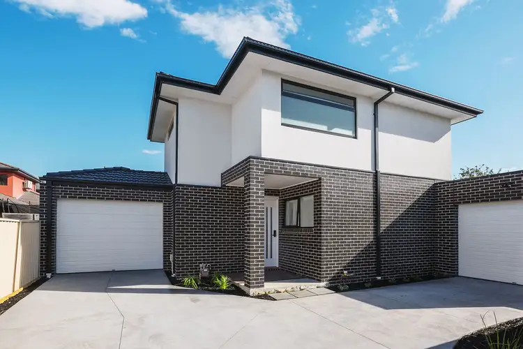 49 Prince Charles Street, Clayton VIC 3168