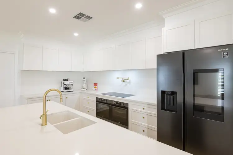 Sixth view of Homely house listing, 3 Crosbie Place, Merbein VIC 3505