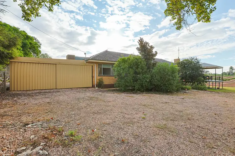Second view of Homely house listing, 3176 Kulkyne Way, Colignan VIC 3494