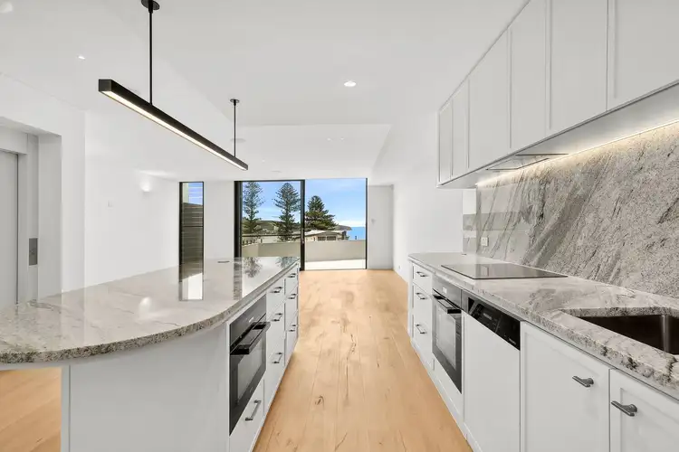 25A Lauderdale Avenue, Fairlight NSW 2094