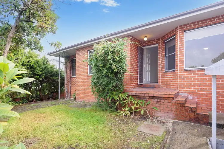 Fifth view of Homely house listing, 6a Hogarth Avenue, Dee Why NSW 2099