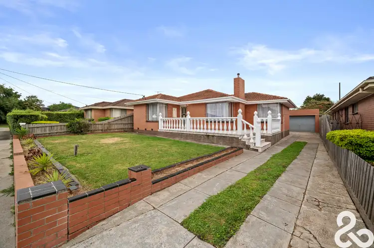 16 Banksia Avenue