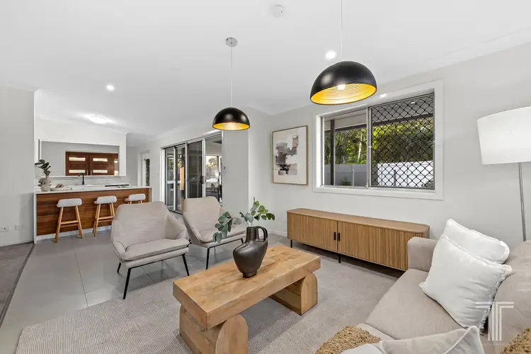 26 Algona Street, Holland Park West QLD 4121