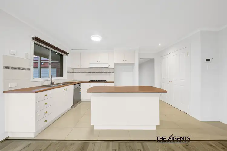 Fourth view of Homely house listing, 1 Marrowie Place, Taylors Hill VIC 3037