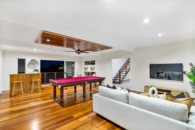 15 Minerva Avenue, Mooroobool QLD 4870