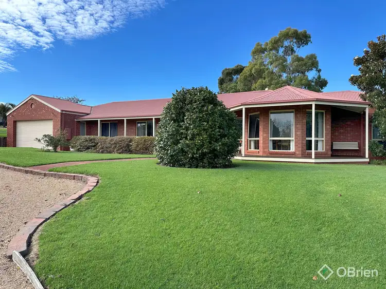 16 Clifton Terrace, Wy Yung VIC 3875