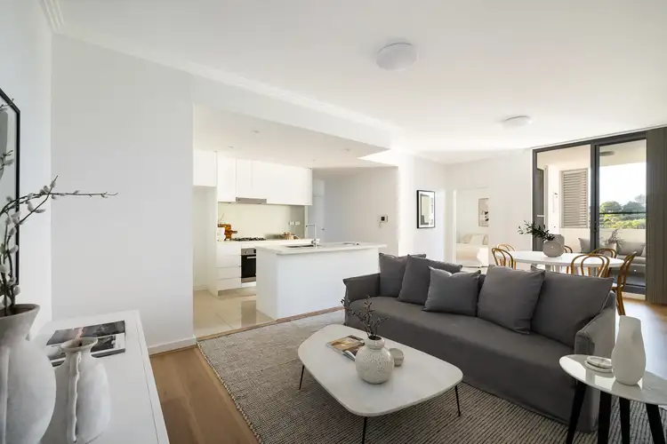 501/3 Henry Street