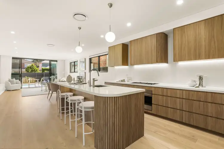 16A Ney Street, Mascot NSW 2020