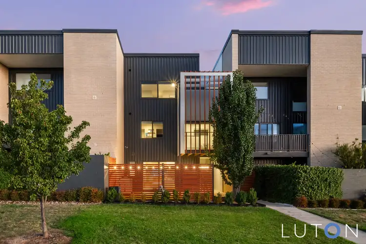 77 Holborow Avenue, Denman Prospect ACT 2611