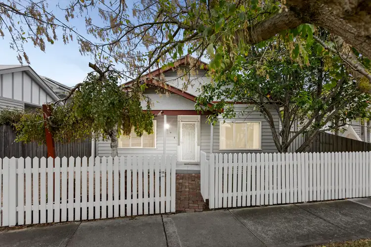 15 Steele Street, Newport VIC 3015