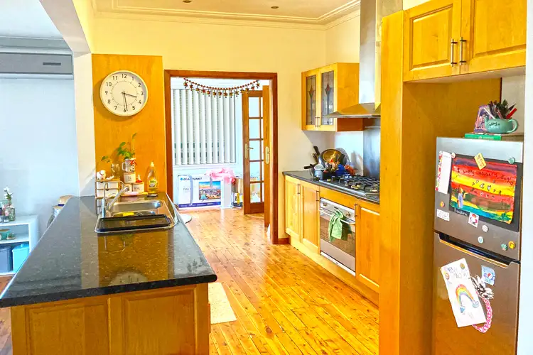 19 Lucas Road, Seven Hills NSW 2147