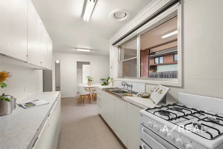 Fifth view of Homely house listing, 33 Coleen Street, Yallambie VIC 3085