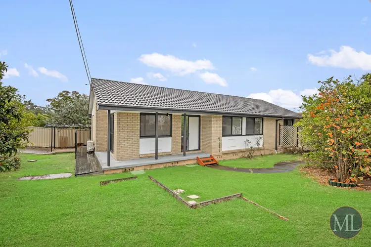 10 Molonglo Road