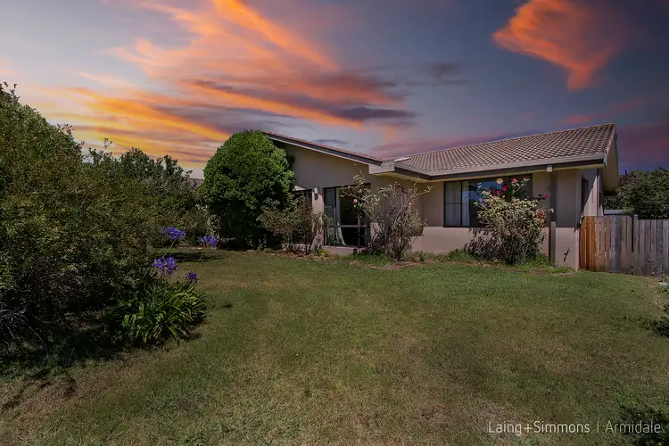 1 Cynthia Crescent, Armidale NSW 2350