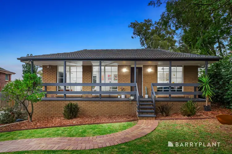 2 Sunburst Court, Mooroolbark VIC 3138