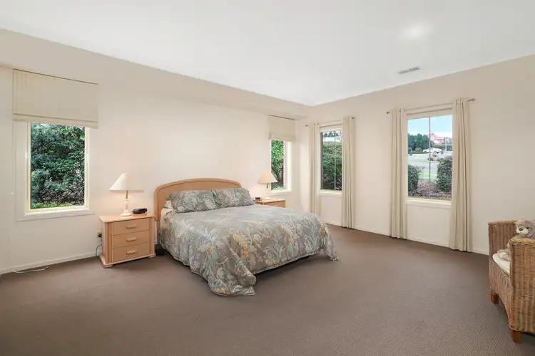 Fourth view of Homely house listing, 10 Brooks Court, Warragul VIC 3820