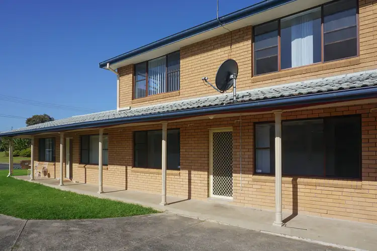 Main view of Homely unit listing, 2/39 Edyth Street, Corrimal NSW 2518