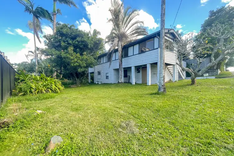 66 Eugaree Street, Southport QLD 4215
