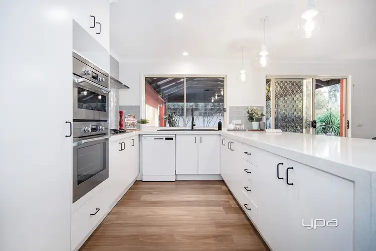 Fifth view of Homely house listing, 9 Loddon Close, Caroline Springs VIC 3023