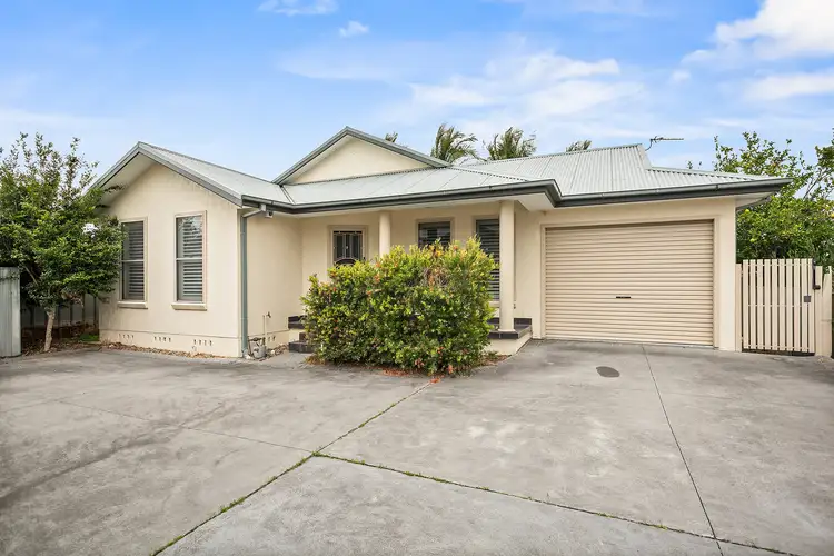 Main view of Homely villa listing, 2/21 Deakin Street, Oak Flats NSW 2529