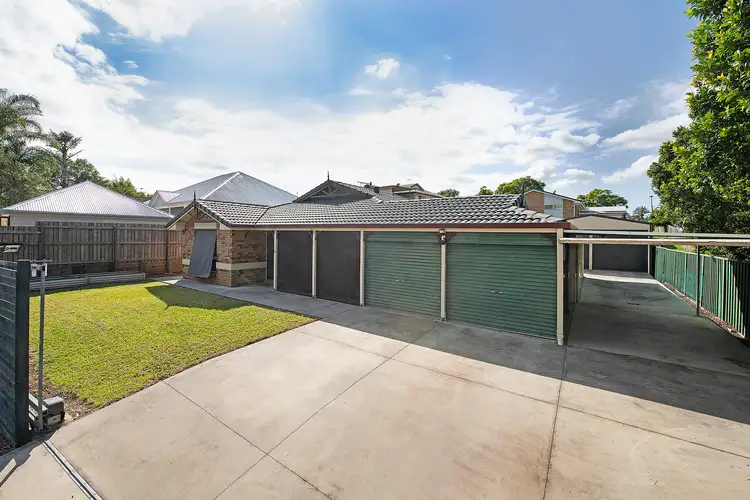 16 Donnelly Drive