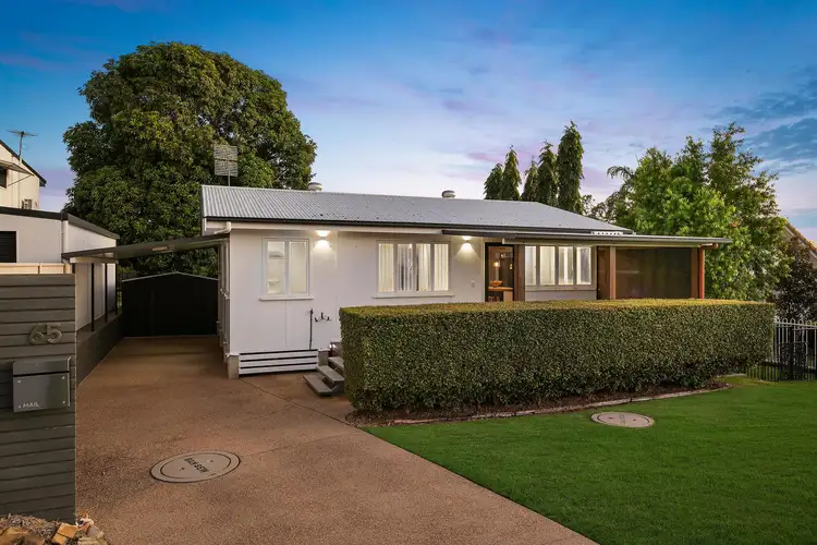 65 Brecknell Street, The Range QLD 4700