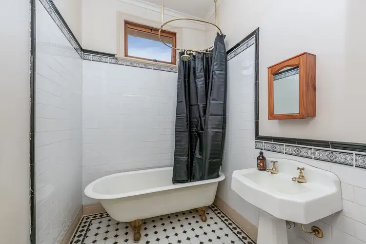 Sixth view of Homely house listing, 2 Wilkie Street, East Bendigo VIC 3550