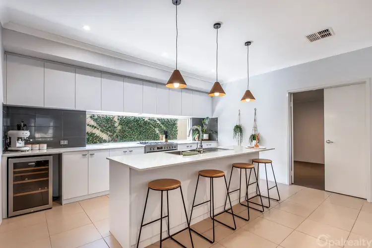 29 Arcoona Avenue, Golden Bay WA 6174